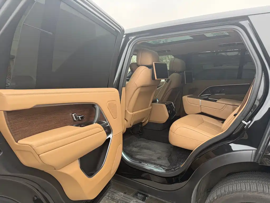 Land Rover Range Rover — миниатюра 5