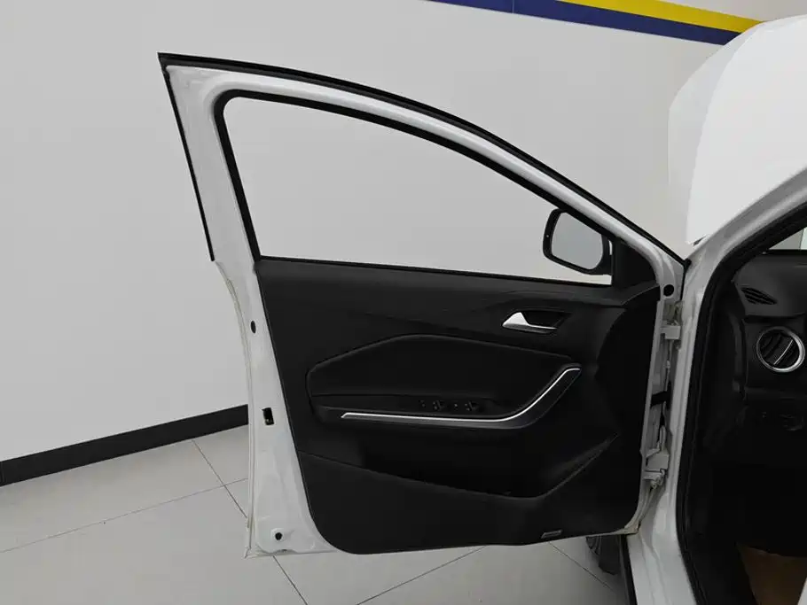 Chery Tiggo 3x — миниатюра 7