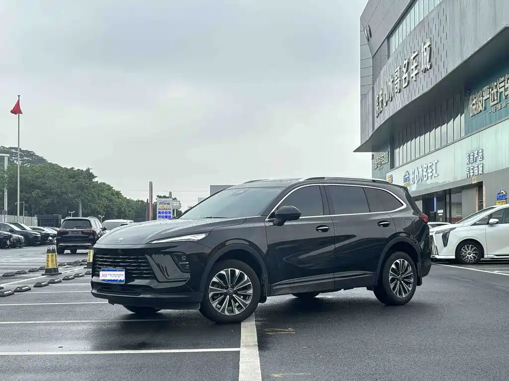Buick Envision Plus