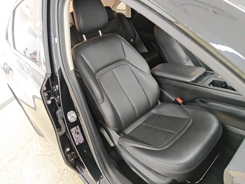 Wuling Xingguang — миниатюра 20
