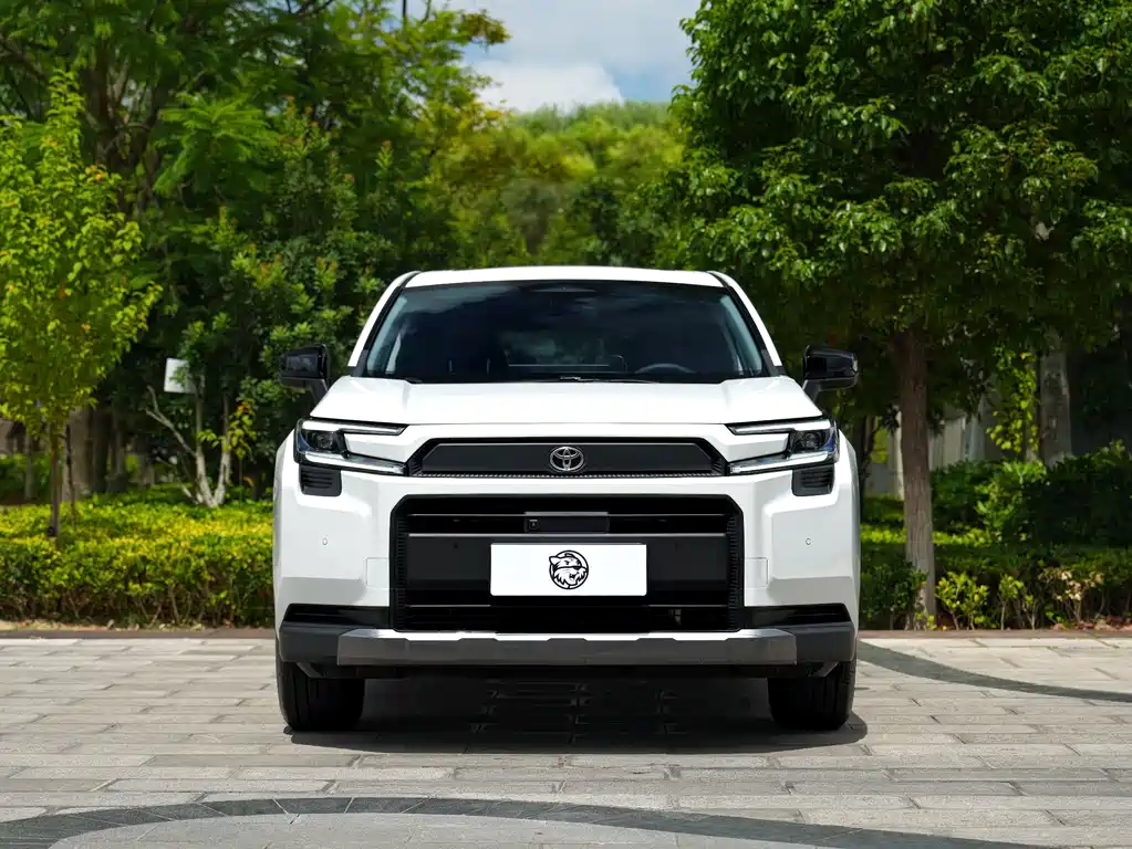 Toyota RAV4 — миниатюра 2