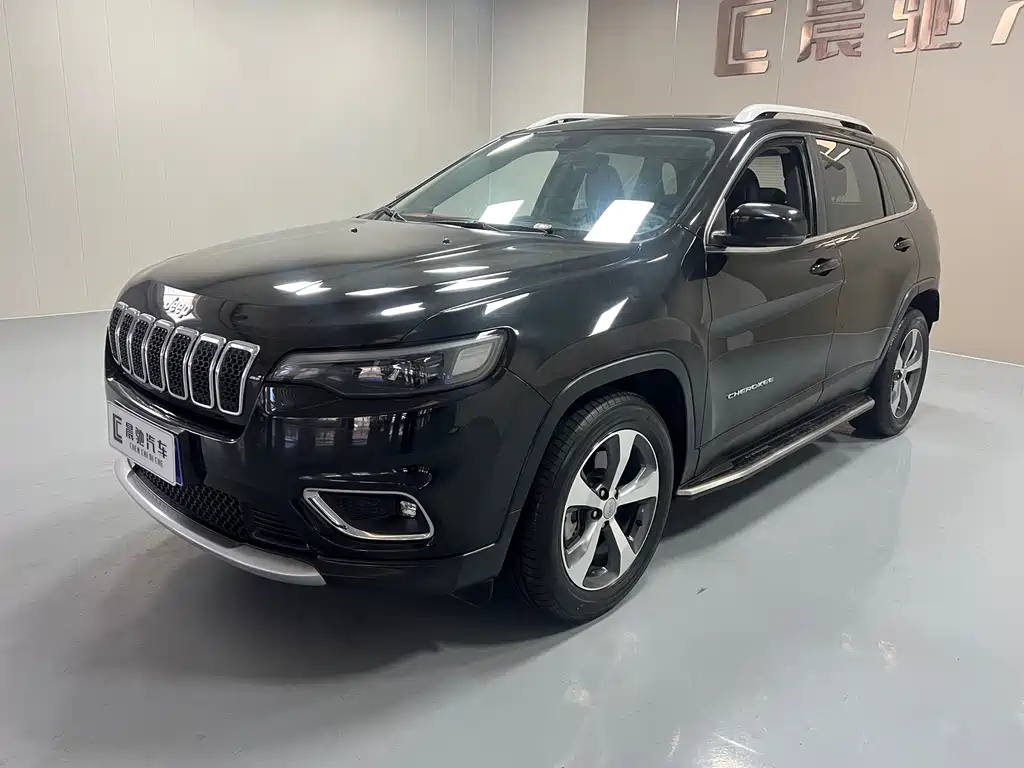 Jeep Cherokee 2020