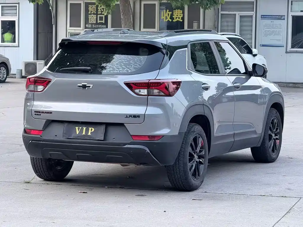 Chevrolet Tracker — миниатюра 4