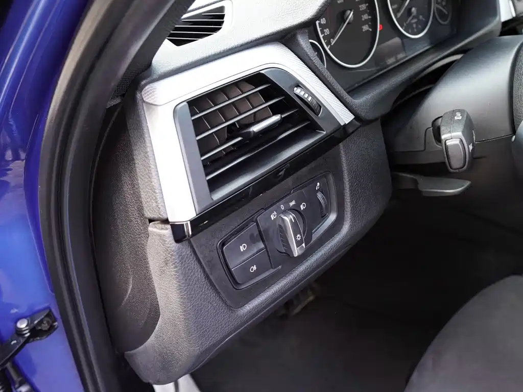 BMW 3 Series — миниатюра 22