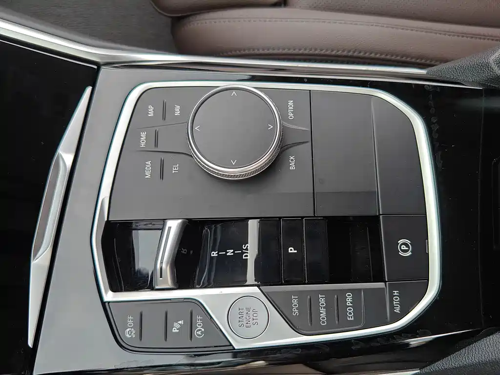 BMW 3 Series — миниатюра 13