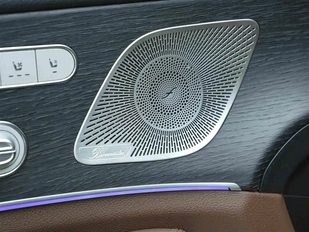 Mercedes-Benz GLS — миниатюра 16