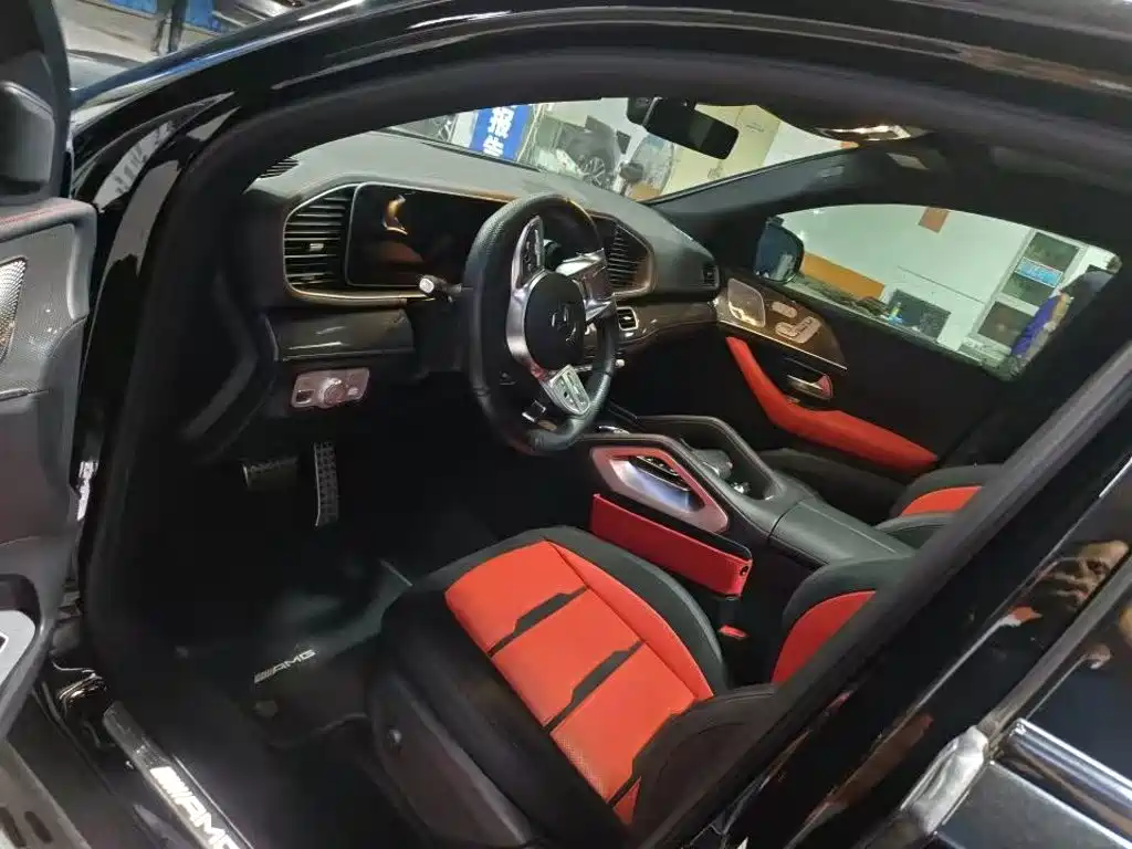 Mercedes-Benz GLE Coupe AMG — миниатюра 7