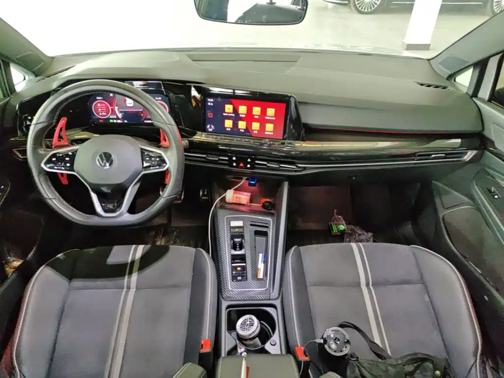 Volkswagen Golf — миниатюра 10