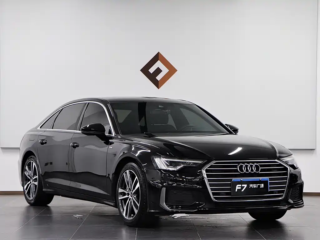 Audi A6L 2022 40 TFSI Luxury