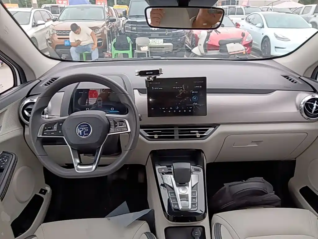 BYD Yuan Pro — миниатюра 10