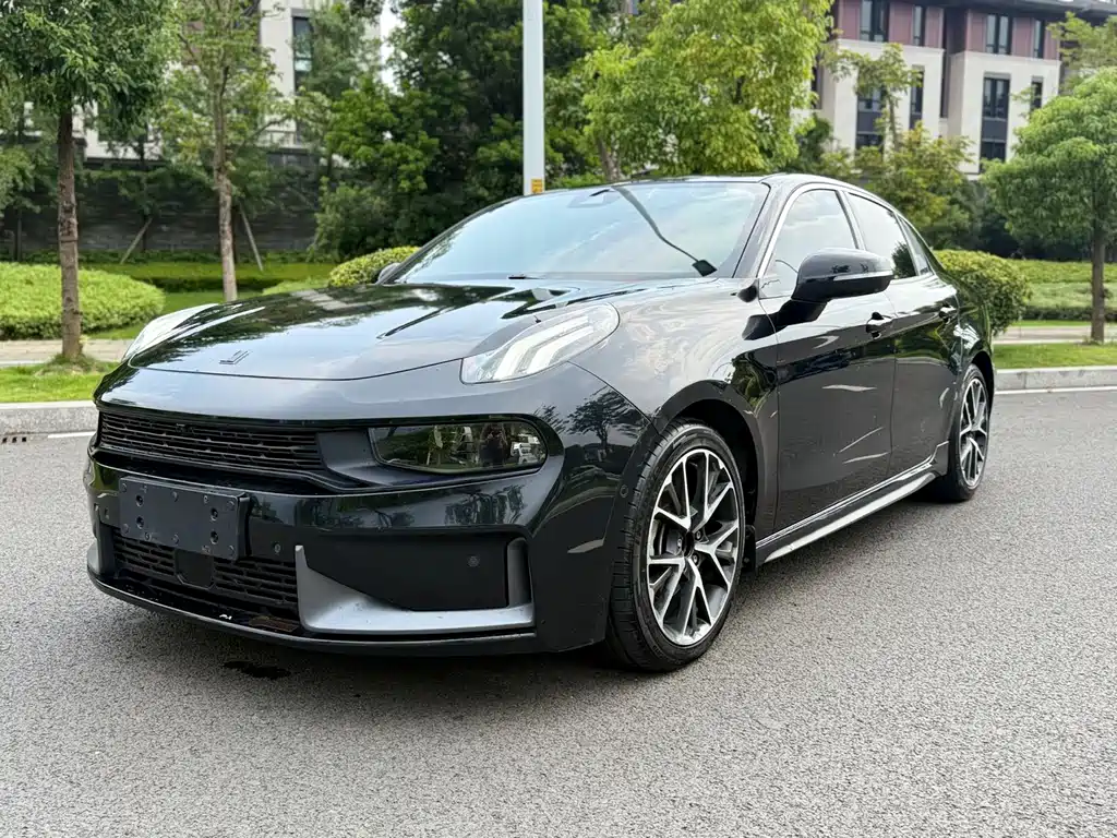 Lynk & Co 03 2022