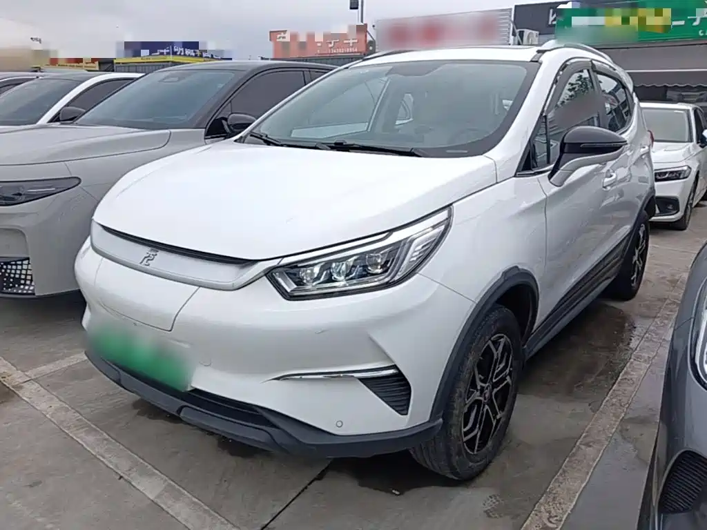 BYD Yuan Pro — миниатюра 2