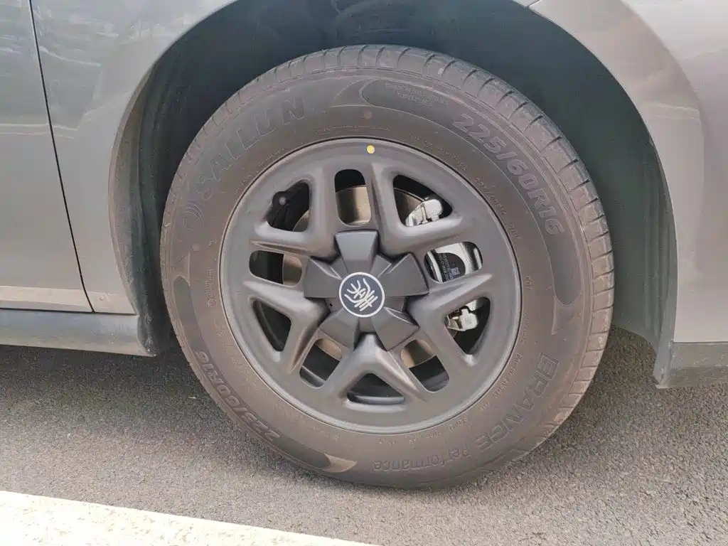 BYD Qin PLUS — миниатюра 8