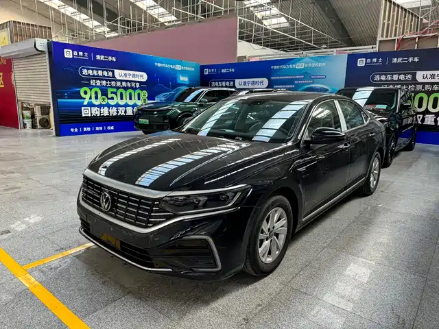 Volkswagen Passat PHEV