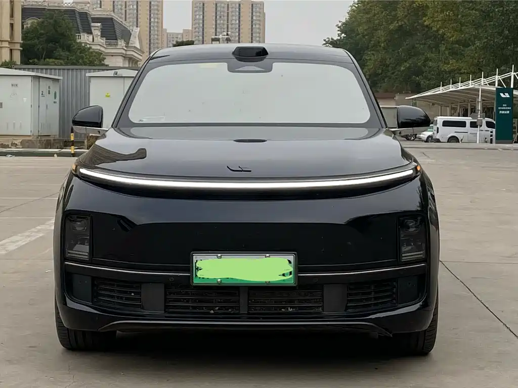 Li Auto Li L8 — миниатюра 2