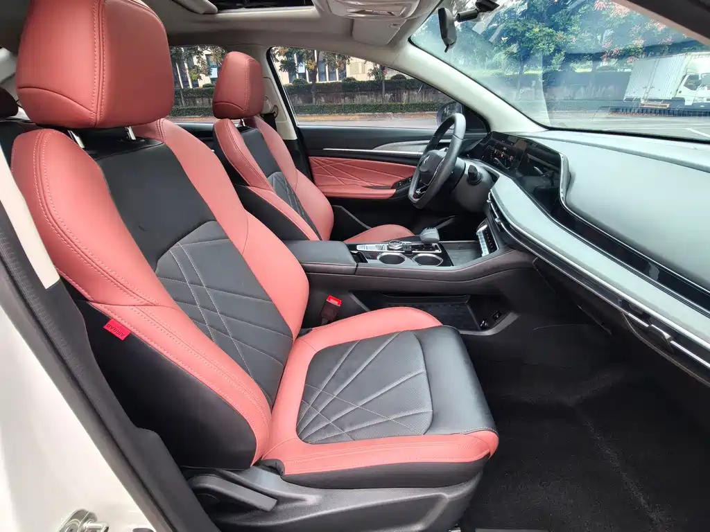 Changan Eado — миниатюра 6