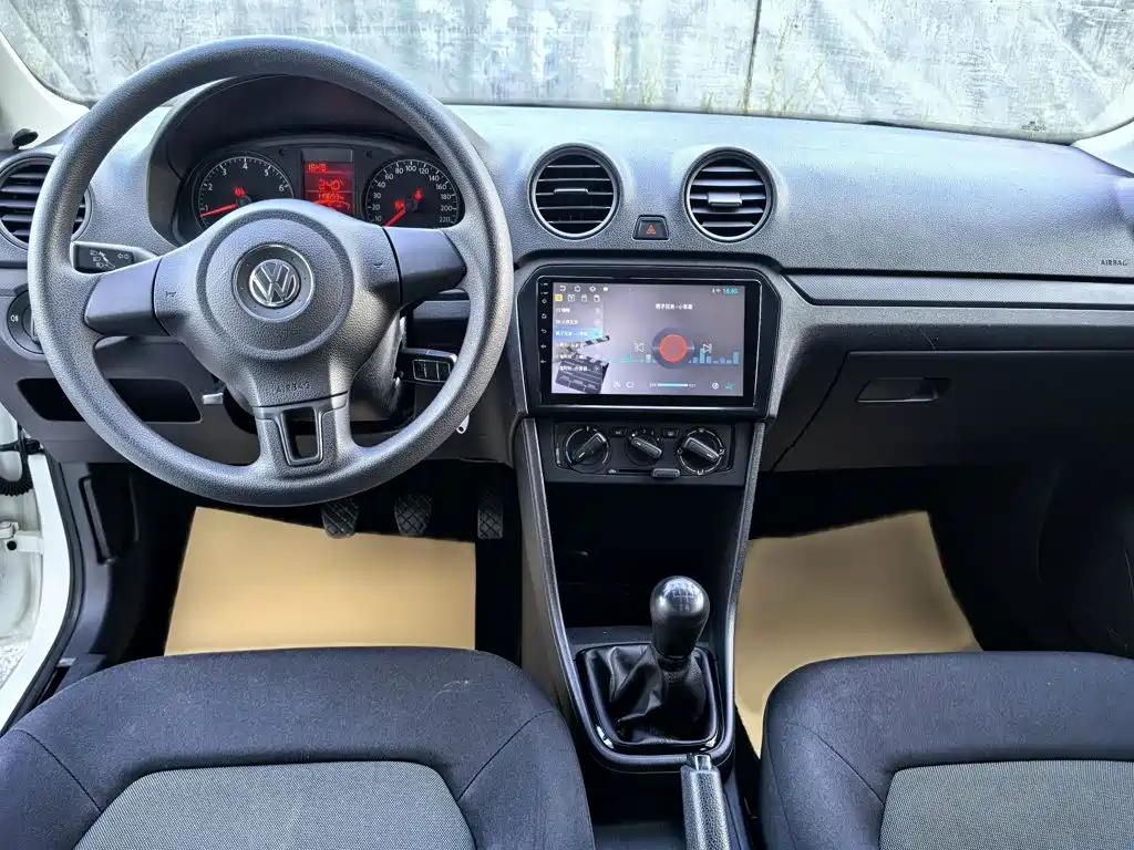 Volkswagen Jetta — миниатюра 20