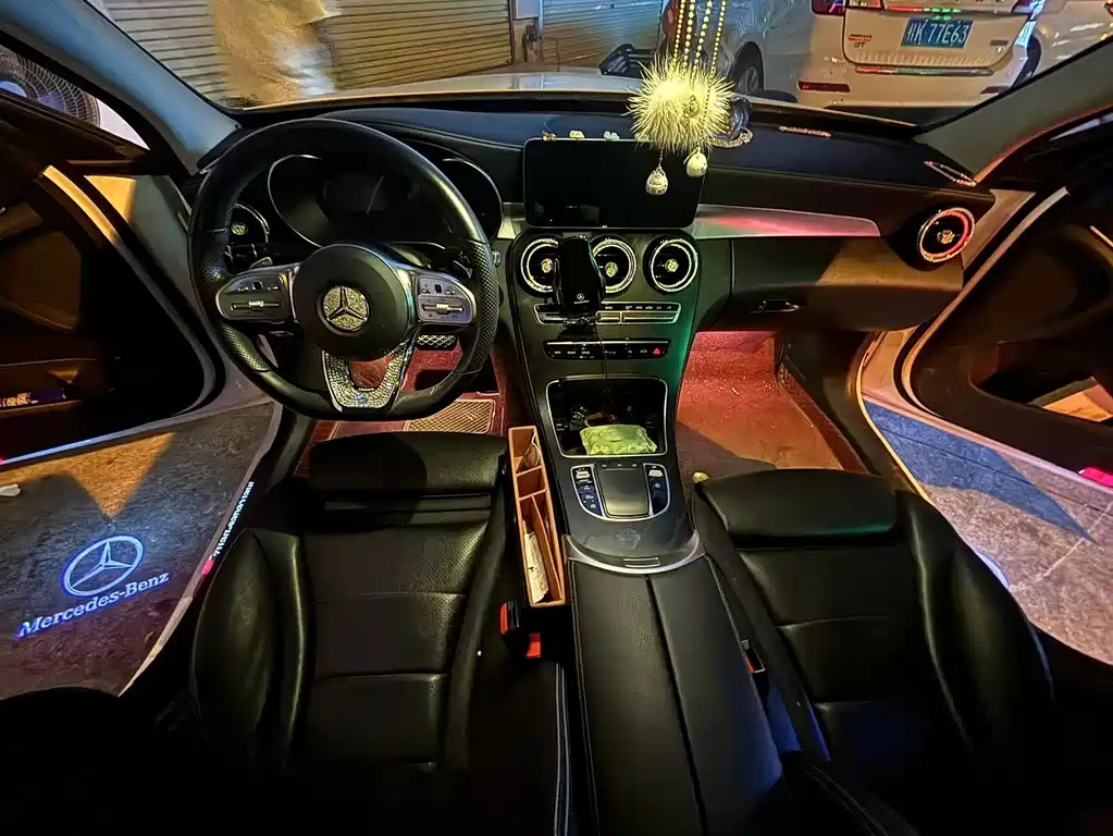 Mercedes-Benz C-Class — миниатюра 3