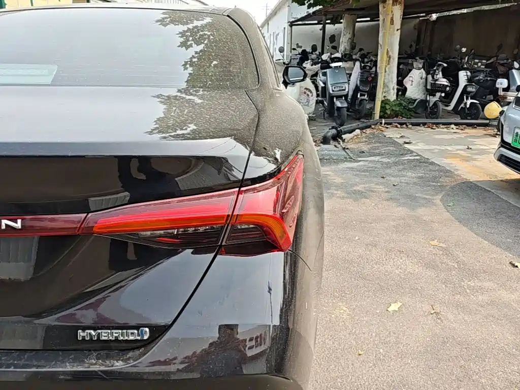 Toyota Avalon — миниатюра 8
