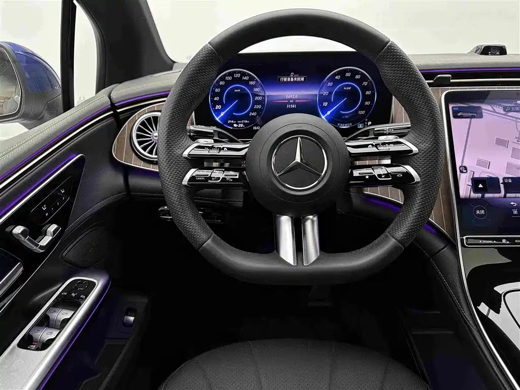Mercedes-Benz EQE — миниатюра 9