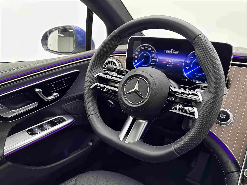 Mercedes-Benz EQE — миниатюра 10