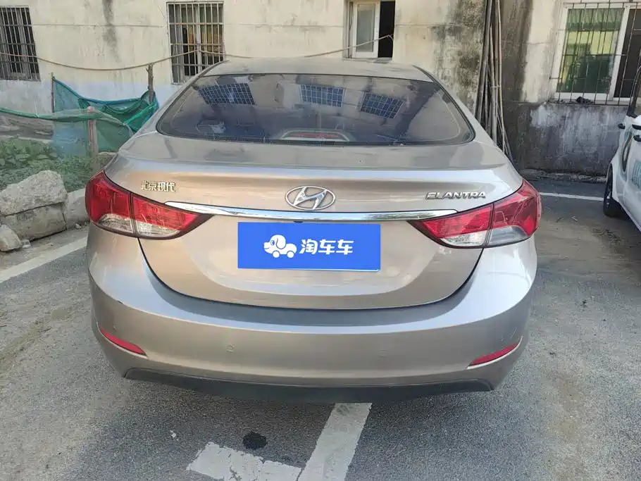 Hyundai Elantra Langdong — миниатюра 4