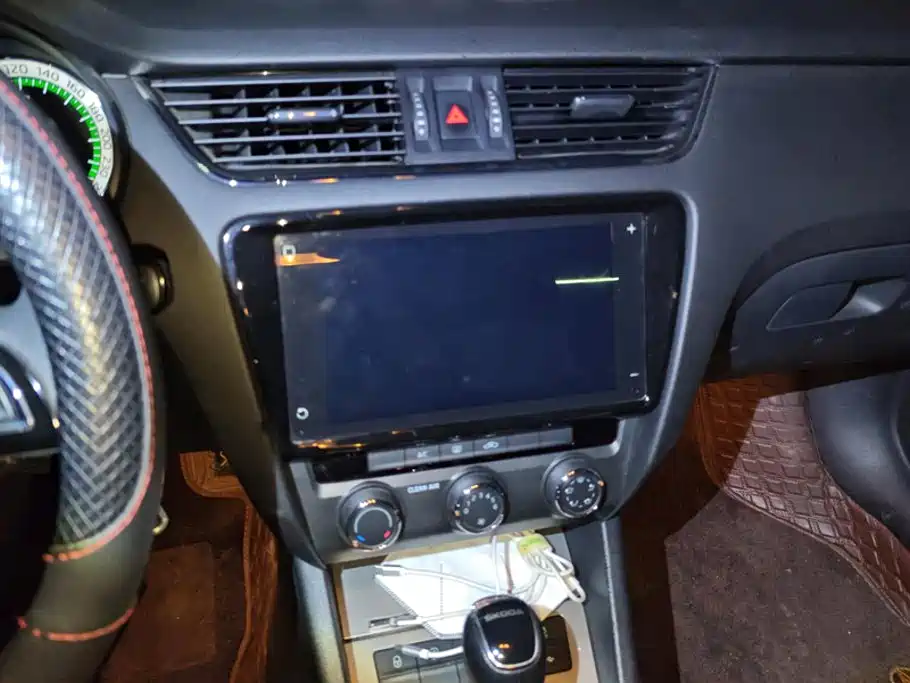 Skoda Octavia — миниатюра 13