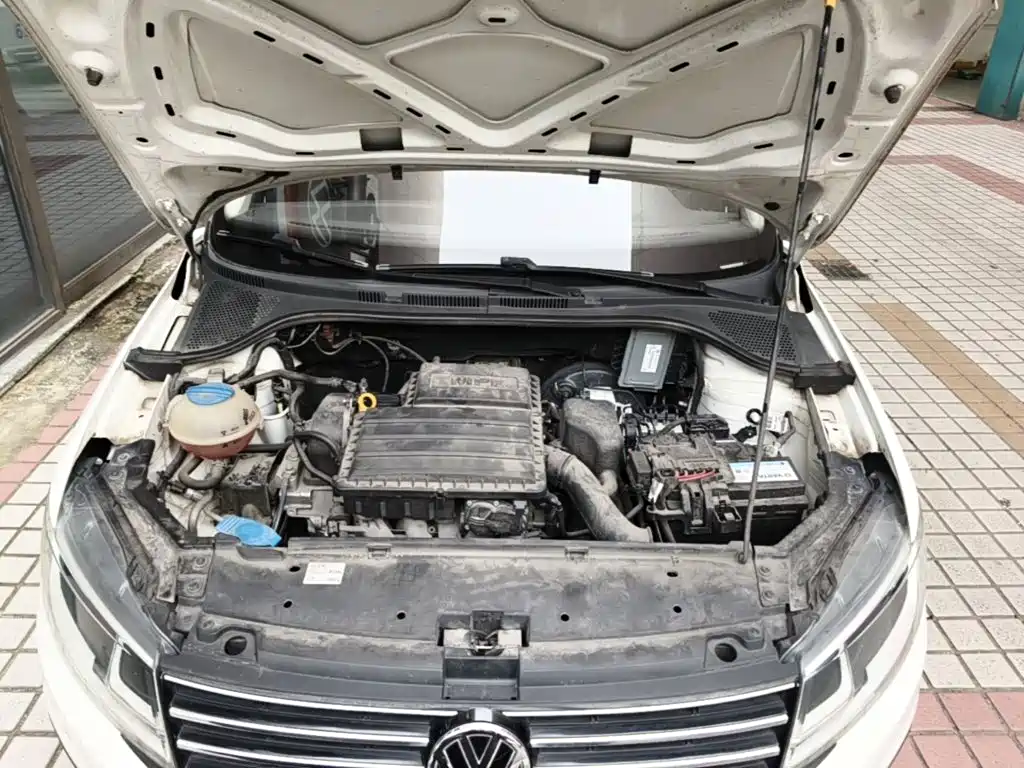 Volkswagen Santana — миниатюра 20