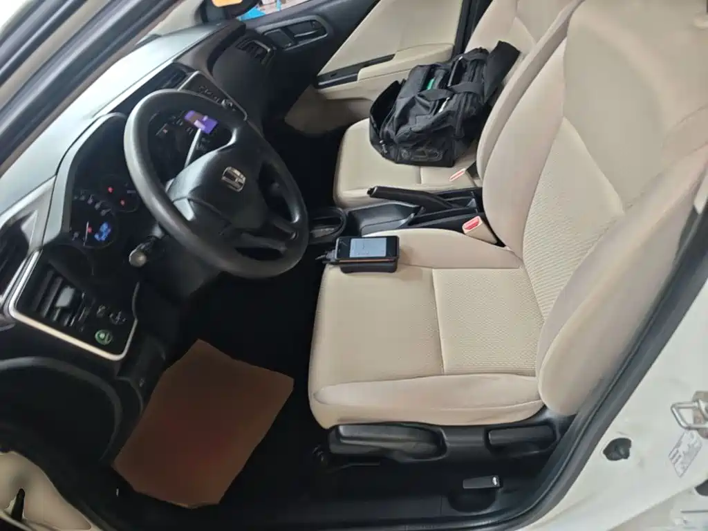 Honda City — миниатюра 15