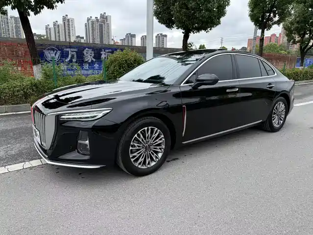 2024 Hongqi H5