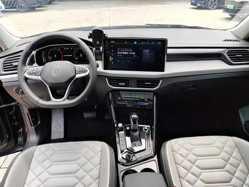Volkswagen Tayron — миниатюра 3