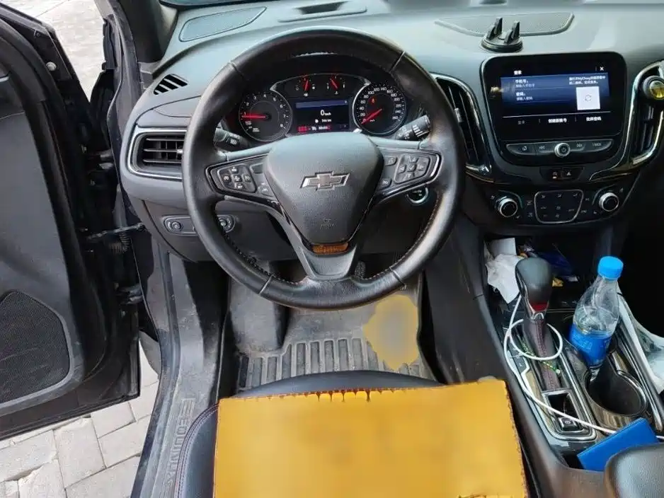 Chevrolet Equinox — миниатюра 21