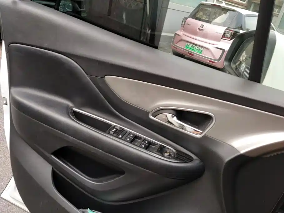 Buick Encore — миниатюра 7