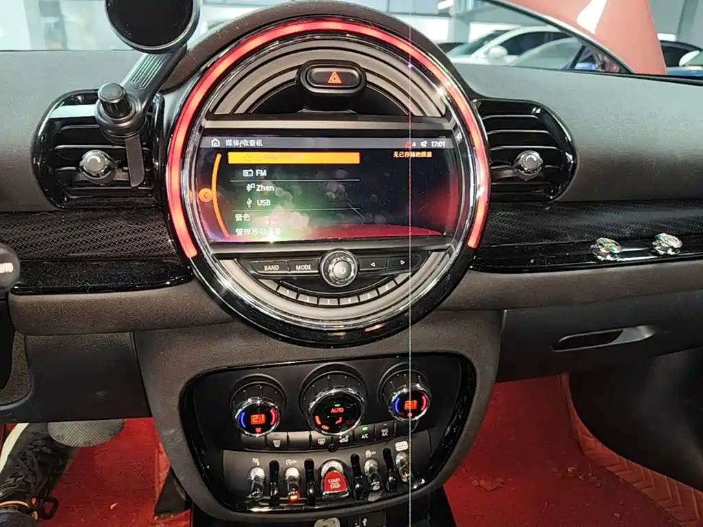 MINI Mini Clubman — миниатюра 13