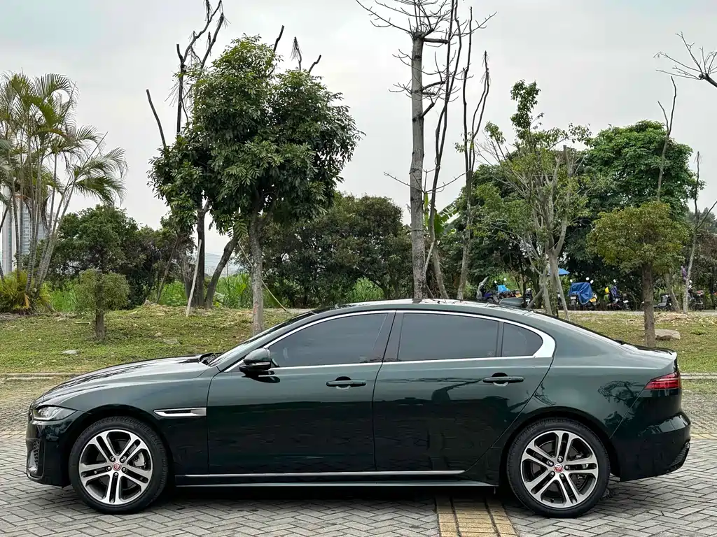 Jaguar XEL 2023 2.0T 250PS R-DYNAMIC S Sport