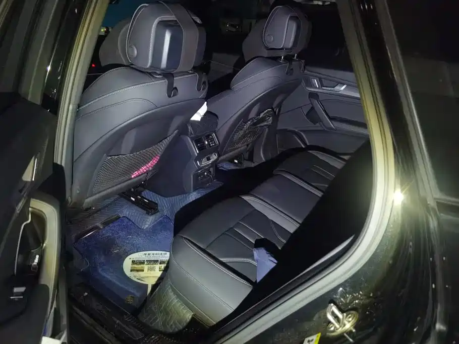 Audi Q5L — миниатюра 11