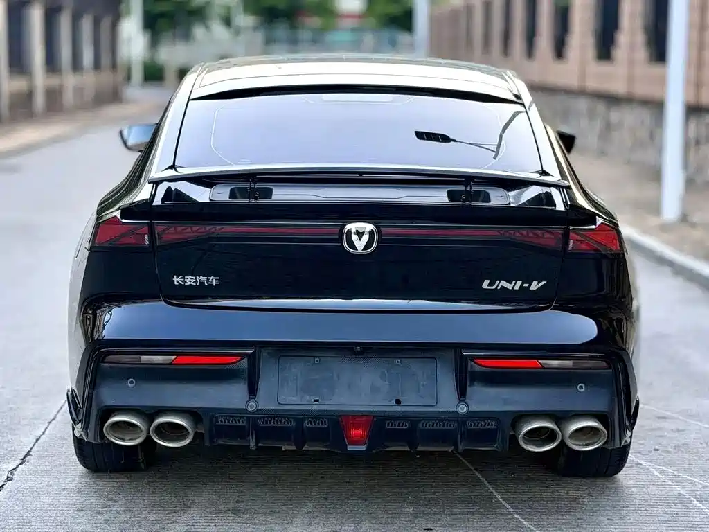 Changan UNI-V — миниатюра 8