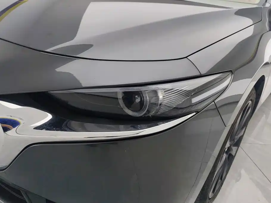 Mazda 3 Axela — миниатюра 5