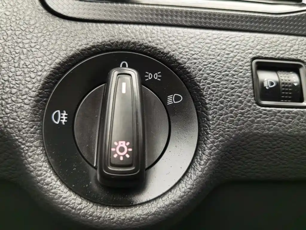 Volkswagen Santana — миниатюра 21