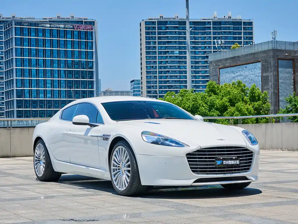 Aston Martin Rapide — миниатюра 3
