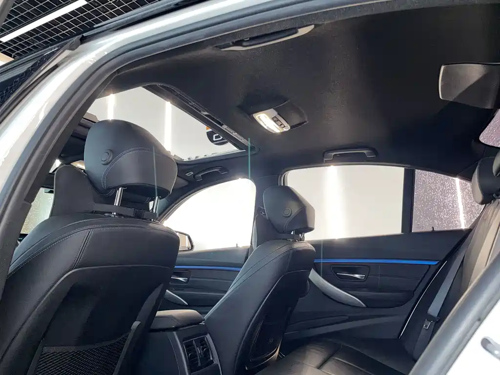 BMW 3 Series — миниатюра 16