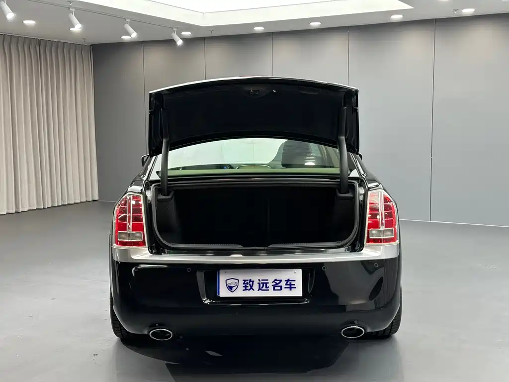 Chrysler 300C — миниатюра 27