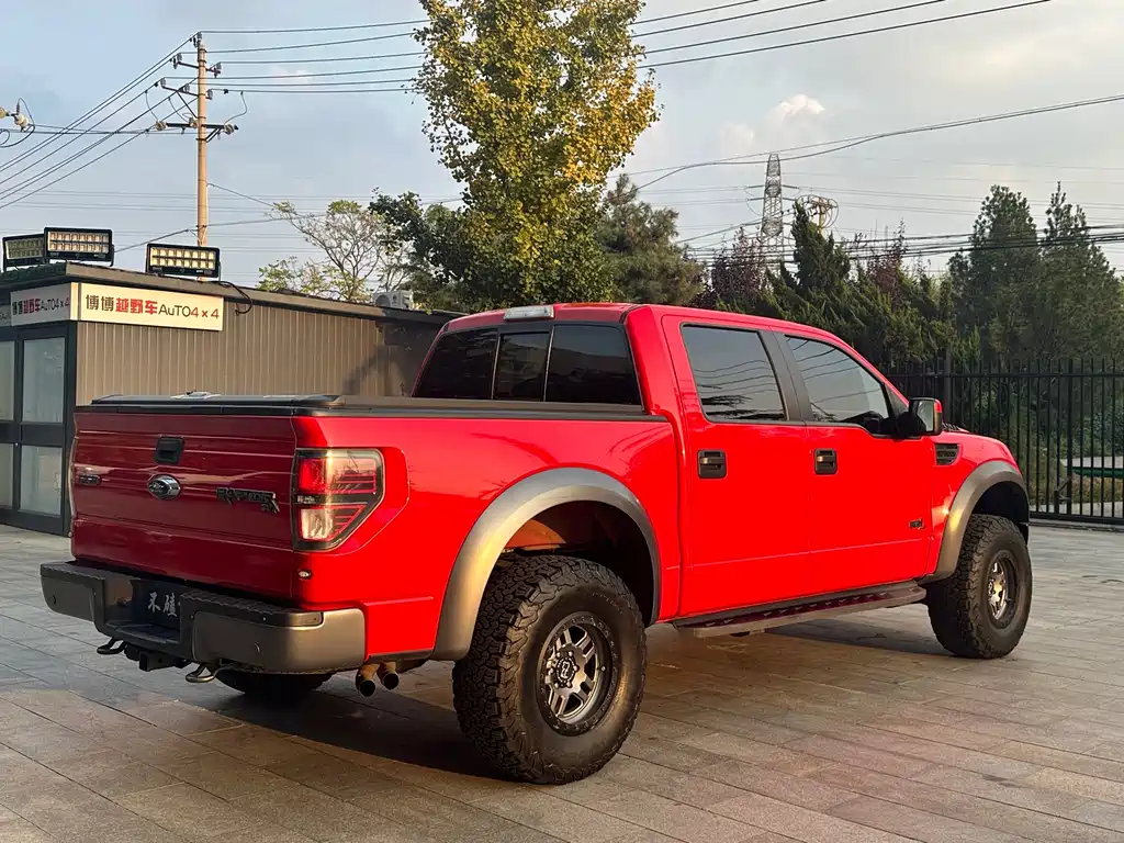 Ford F-150 Raptor — миниатюра 10