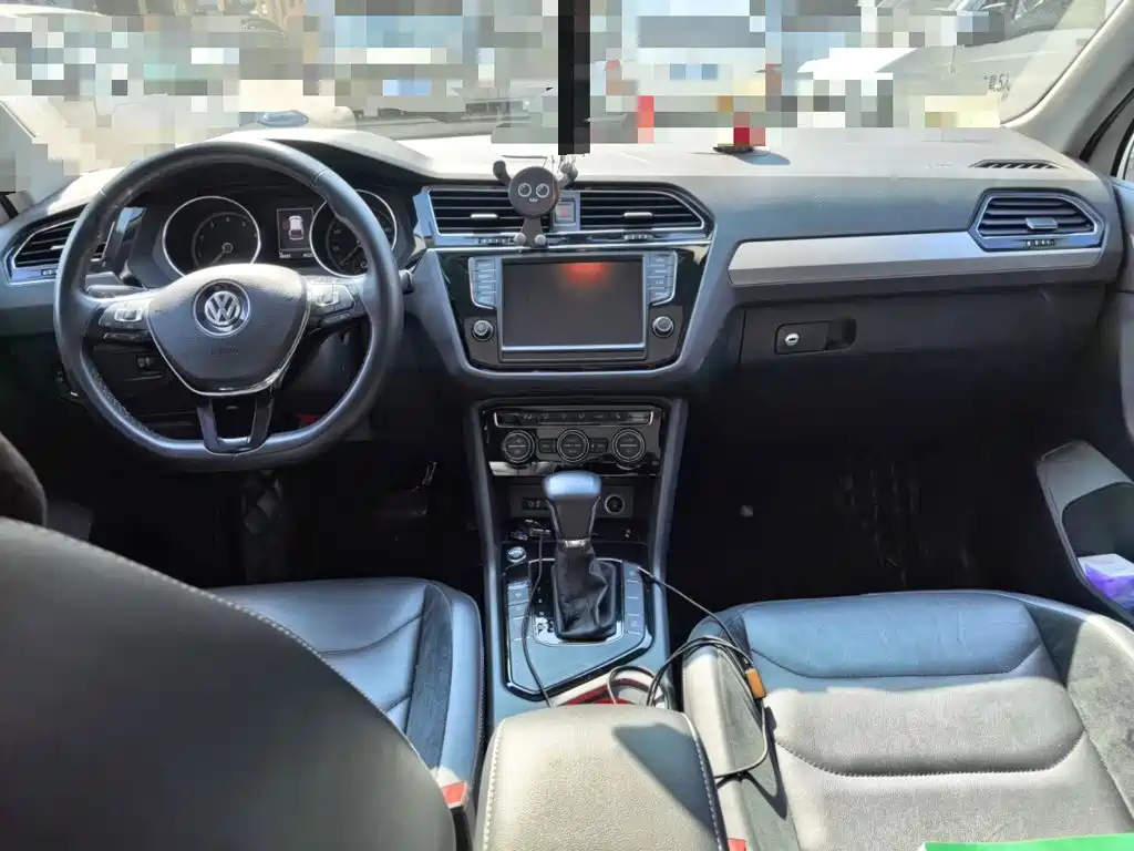 Volkswagen Tiguan L — миниатюра 5