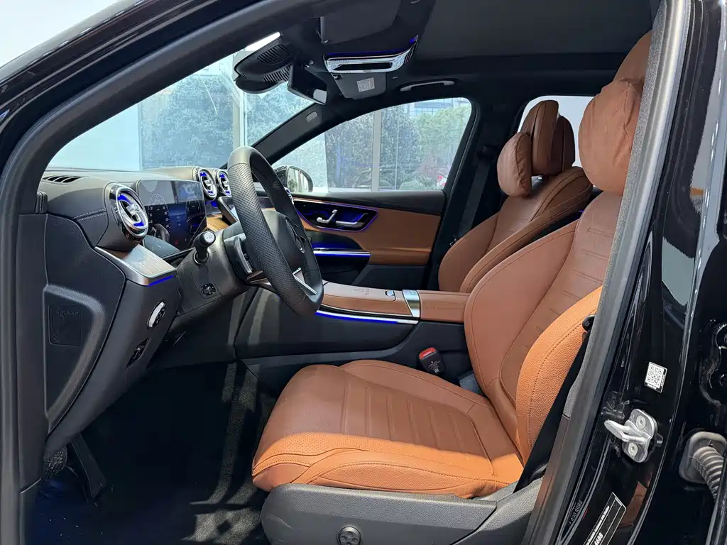Mercedes-Benz GLC — миниатюра 8