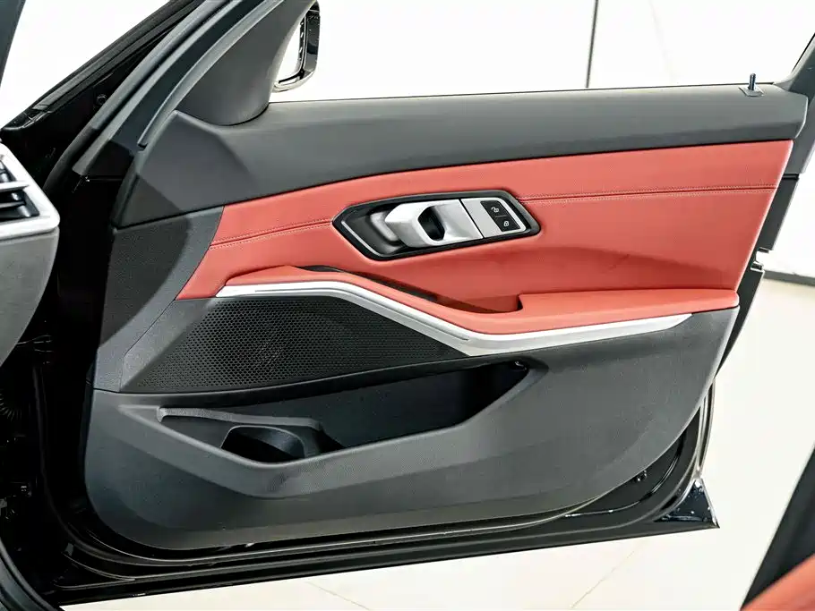 BMW 3 Series — миниатюра 15