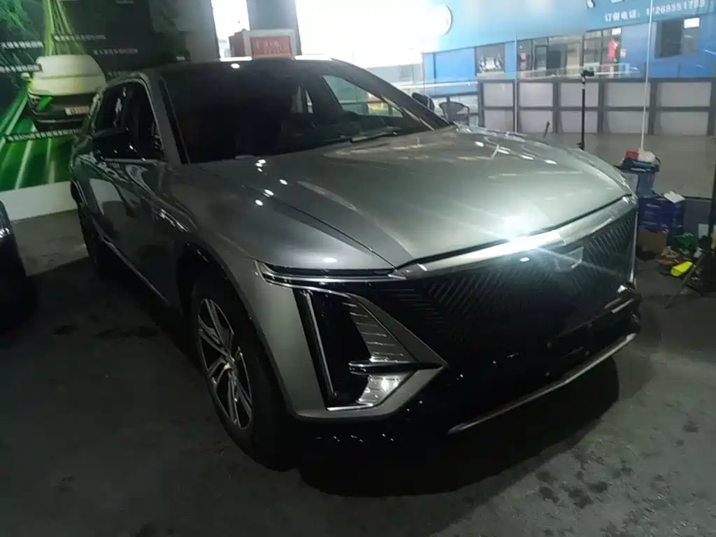 Cadillac Lyriq — миниатюра 4