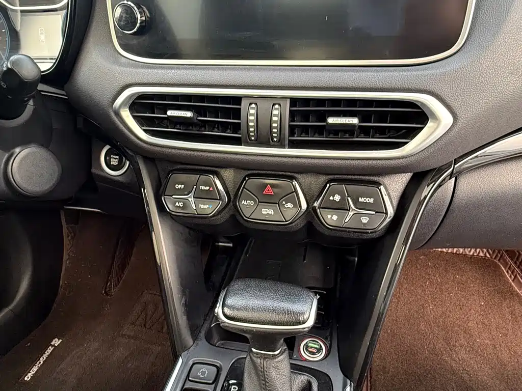 GAC Motor Trumpchi GS4 — миниатюра 15