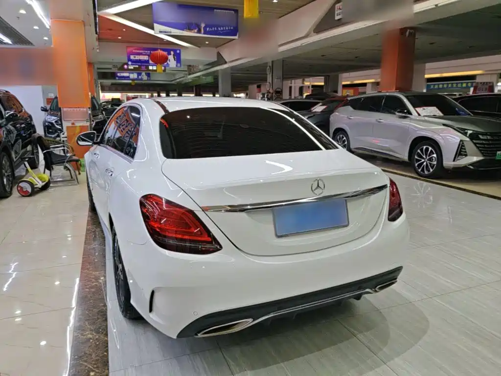 Mercedes-Benz C-Class — миниатюра 5