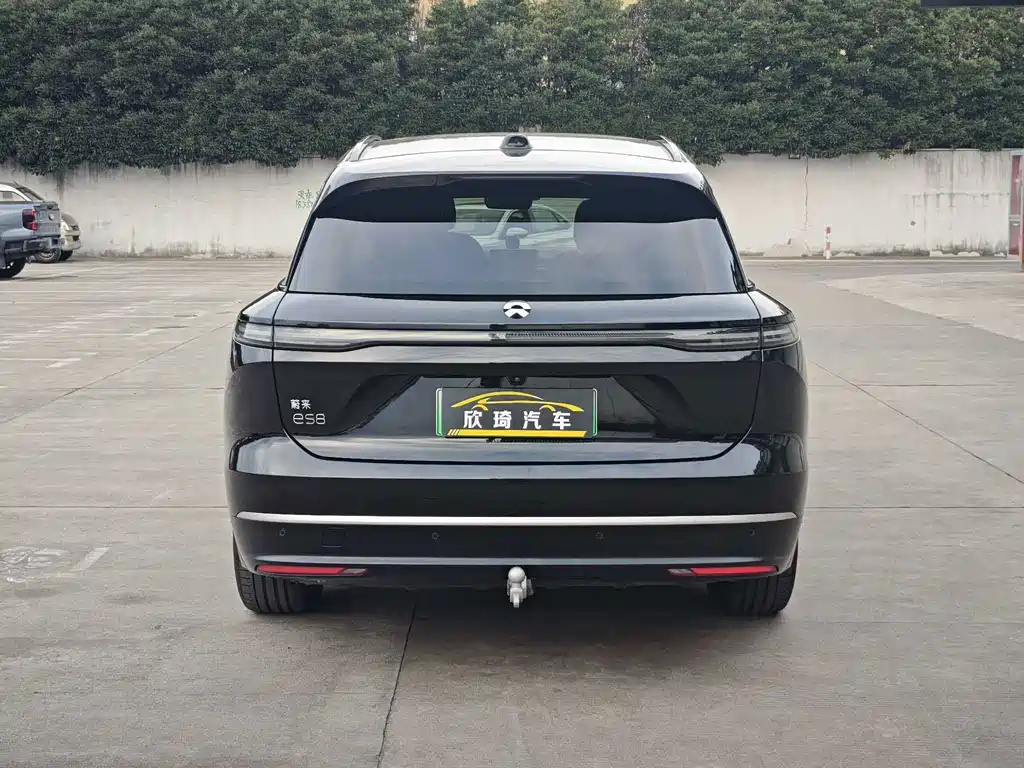 NIO ES8 — миниатюра 12